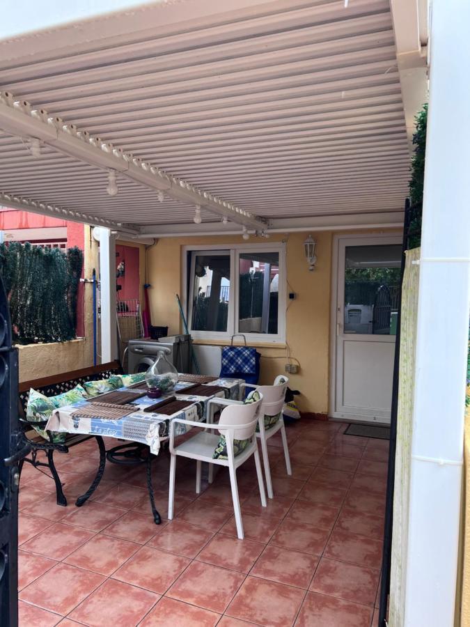 Apartamento Barbacoa, Piscina Y Playa Пуебла де Фарналс Екстериор снимка