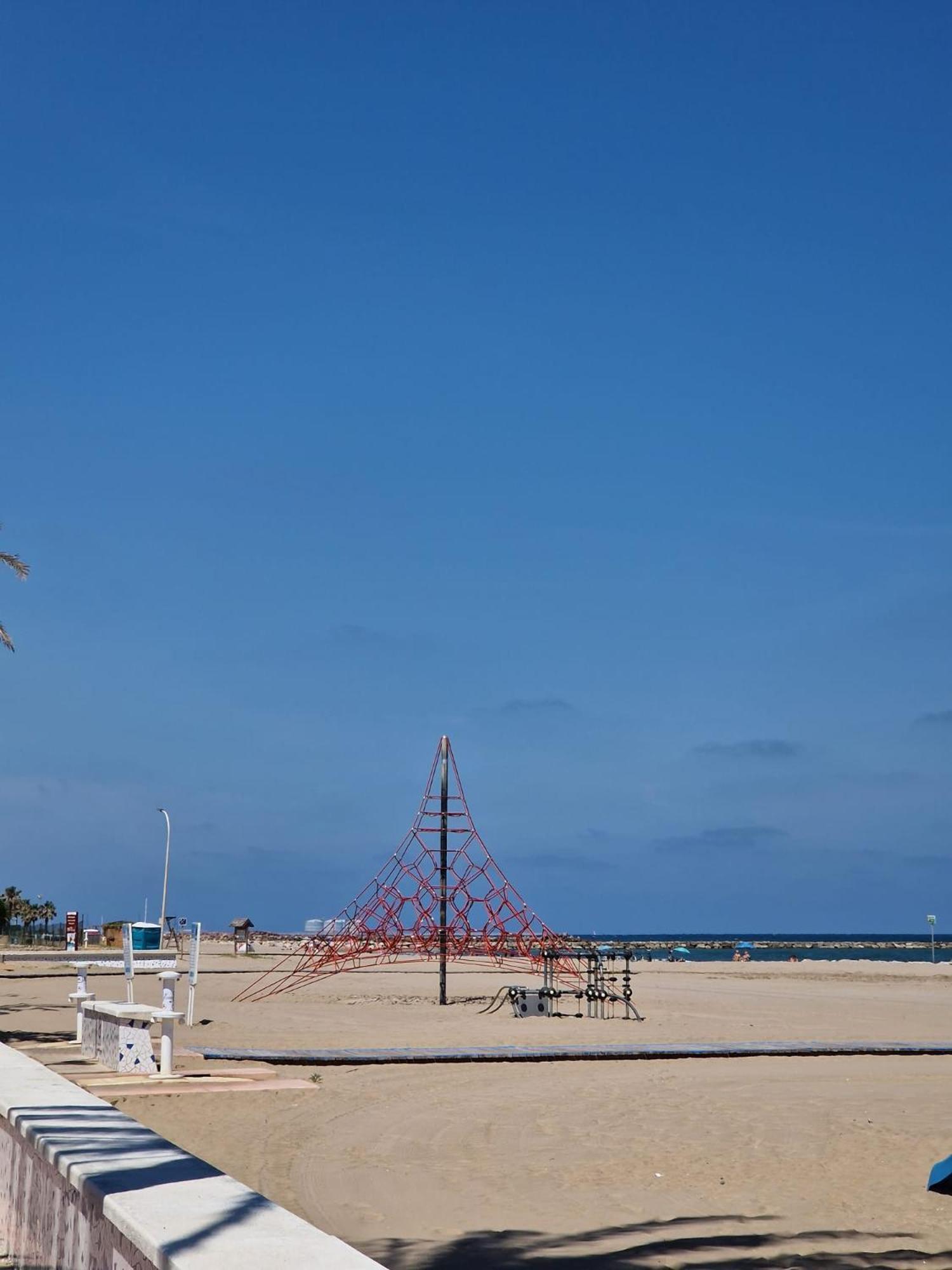 Apartamento Barbacoa, Piscina Y Playa Пуебла де Фарналс Екстериор снимка