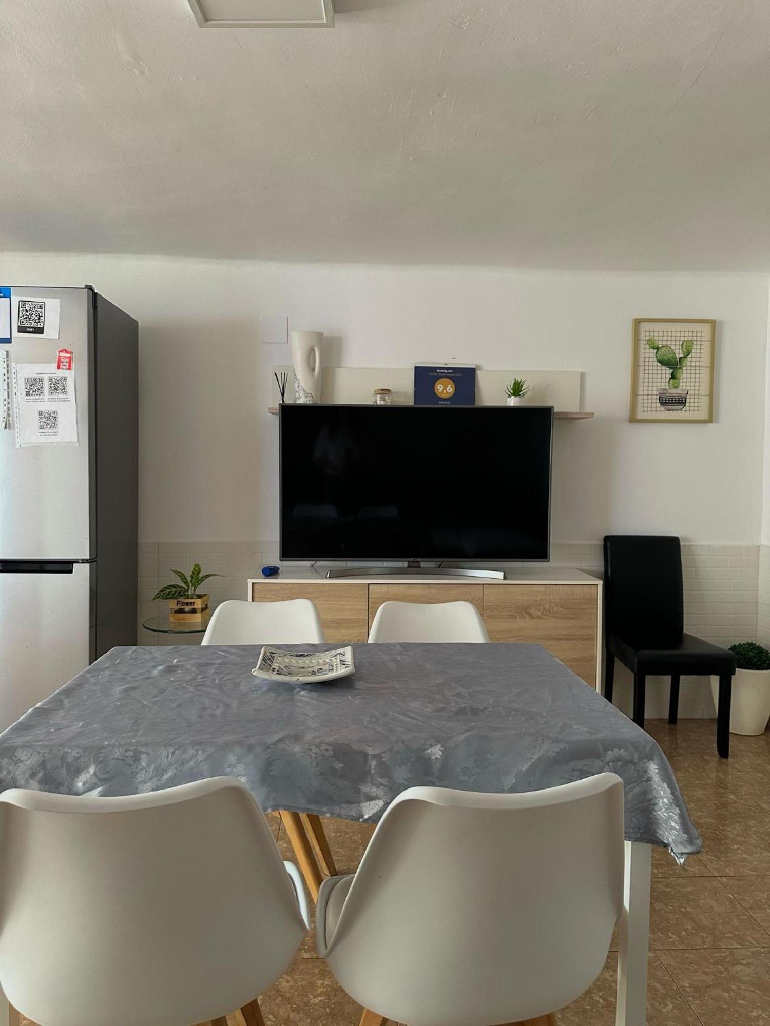 Apartamento Barbacoa, Piscina Y Playa Пуебла де Фарналс Екстериор снимка