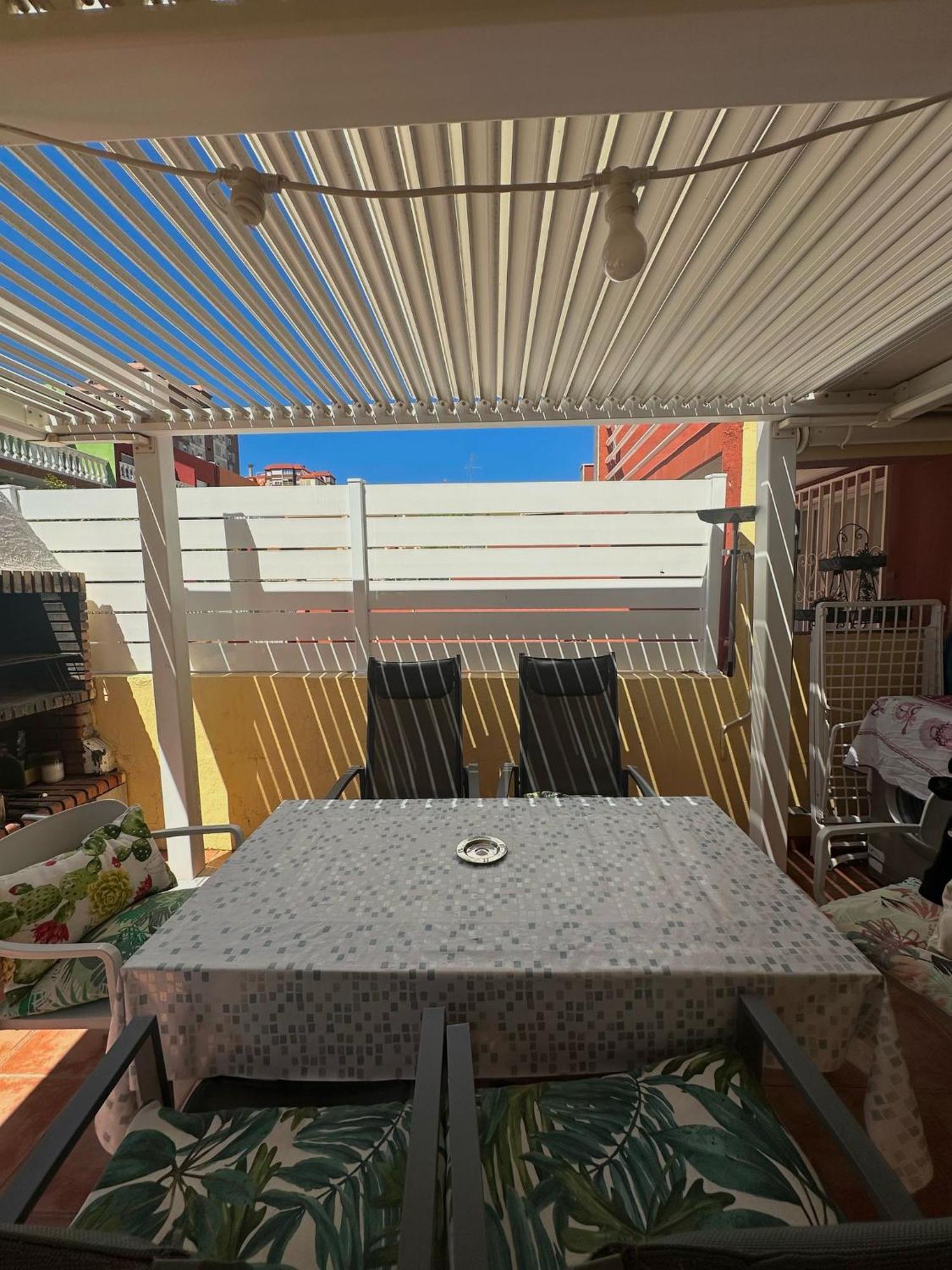 Apartamento Barbacoa, Piscina Y Playa Пуебла де Фарналс Екстериор снимка