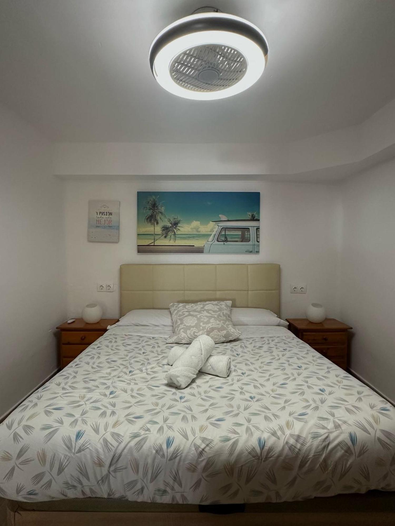 Apartamento Barbacoa, Piscina Y Playa Пуебла де Фарналс Екстериор снимка
