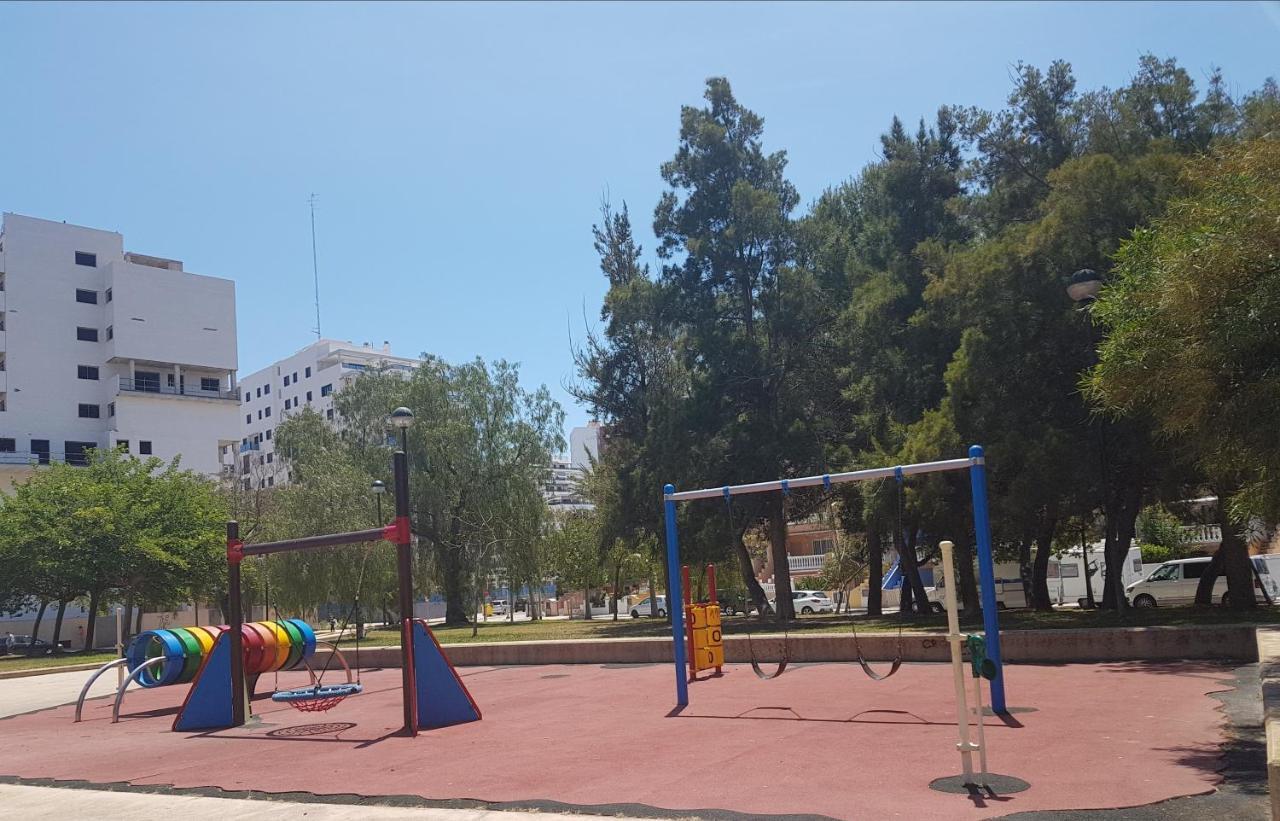 Apartamento Barbacoa, Piscina Y Playa Пуебла де Фарналс Екстериор снимка
